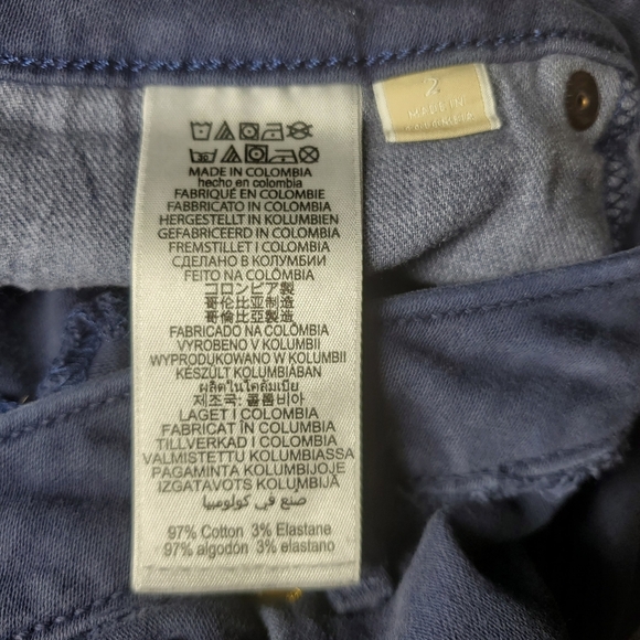 Michael Kors Studded Indigo Blue Raw Hem Women's Shorts Size 2 EUC - Picture 4 of 16